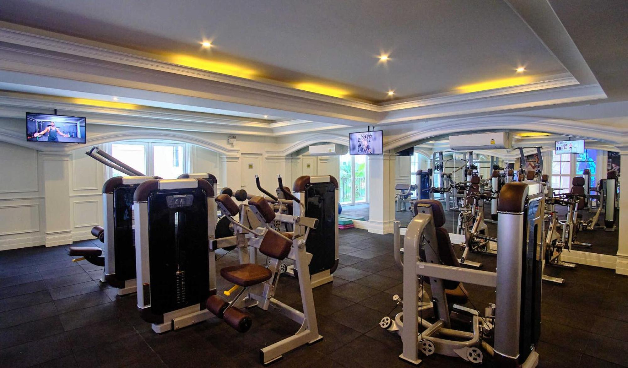 Seven Seas Cote D'Azur Resort Jomtien Na Chom Thian Bagian luar foto