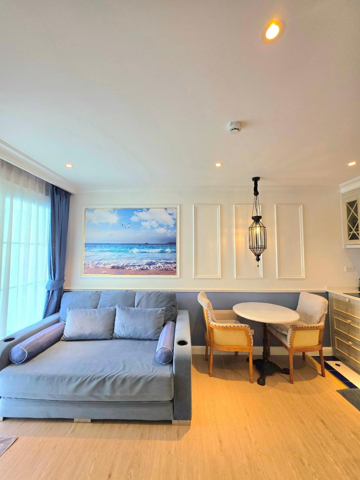 Seven Seas Cote D'Azur Resort Jomtien Na Chom Thian Bagian luar foto